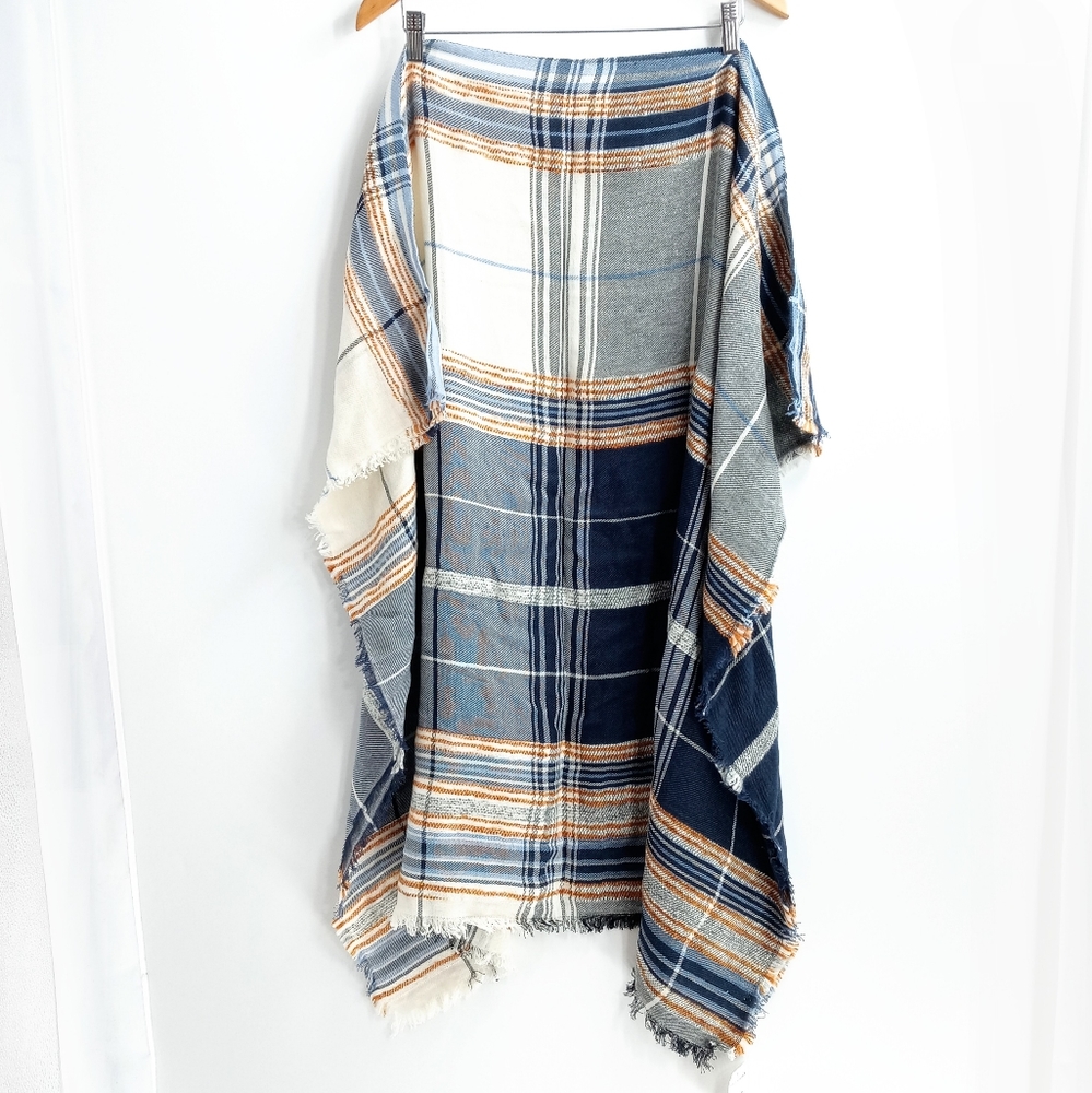 Vismaya Blue Plaid Blanket Oversized Scarf‎